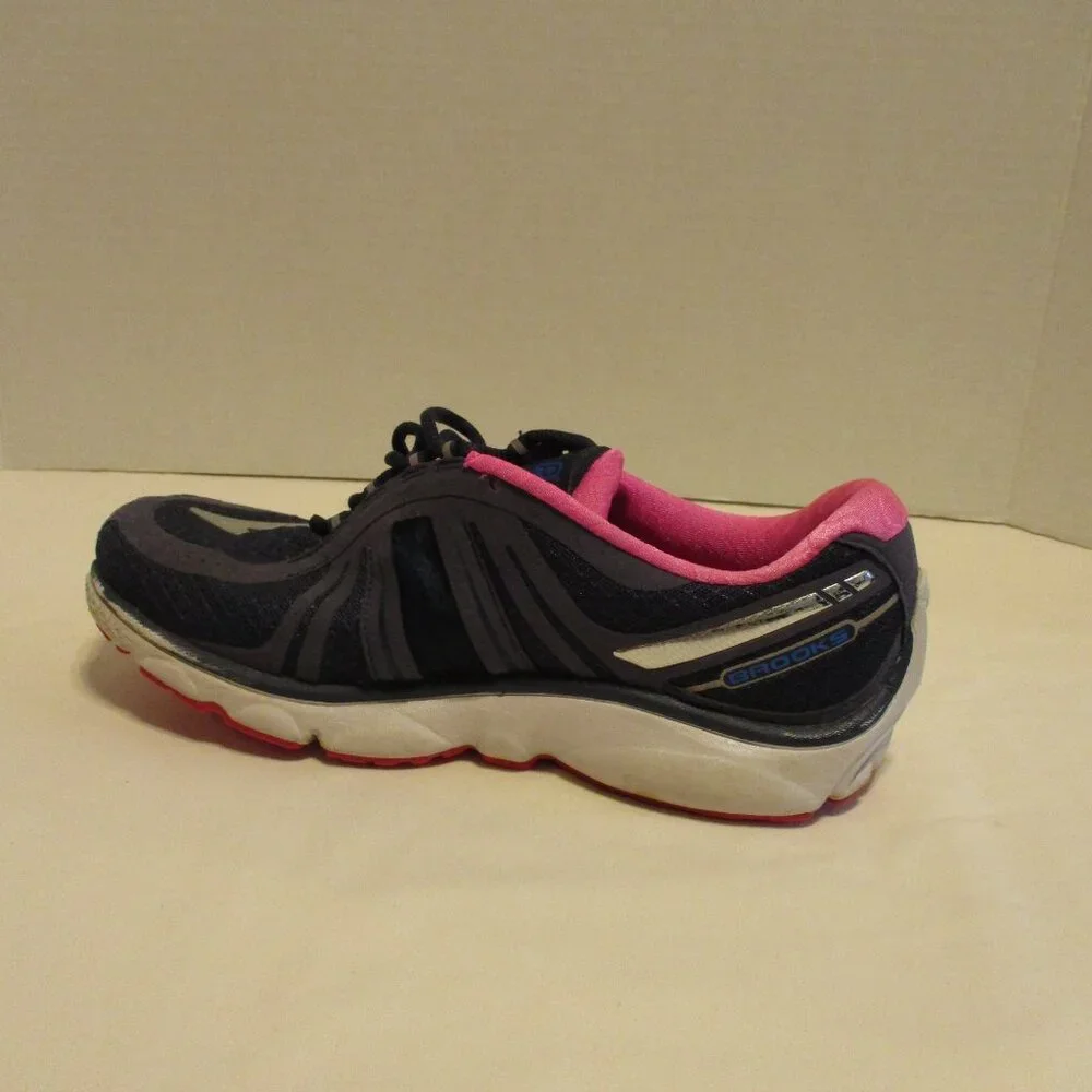 Brooks Hathaway Shoes Woman Size 9 Gray Pink Outdoor Athletic Walking Fun Shoes